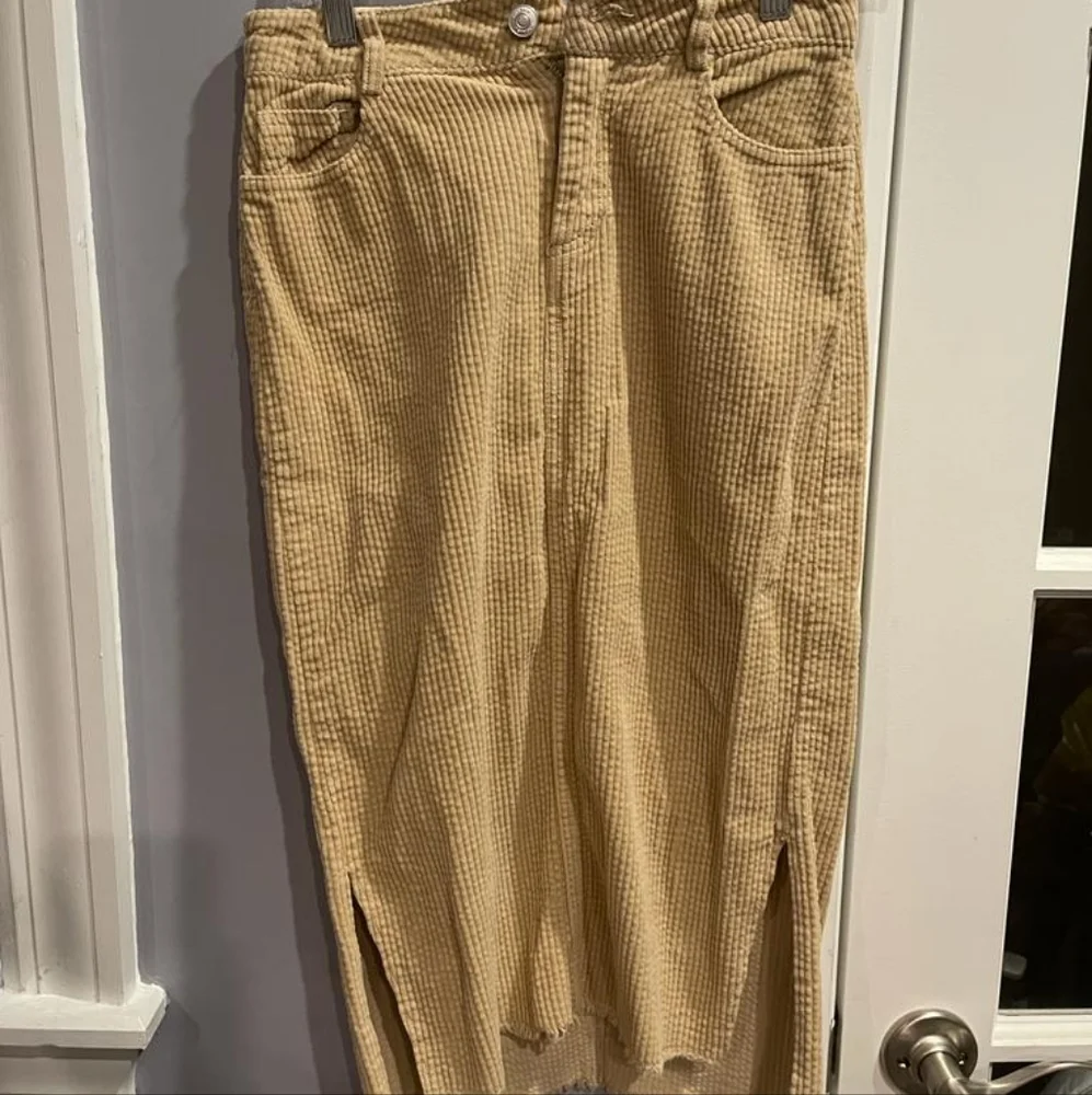 Zara denim corduroy midi skirt - Picture 5 of 10